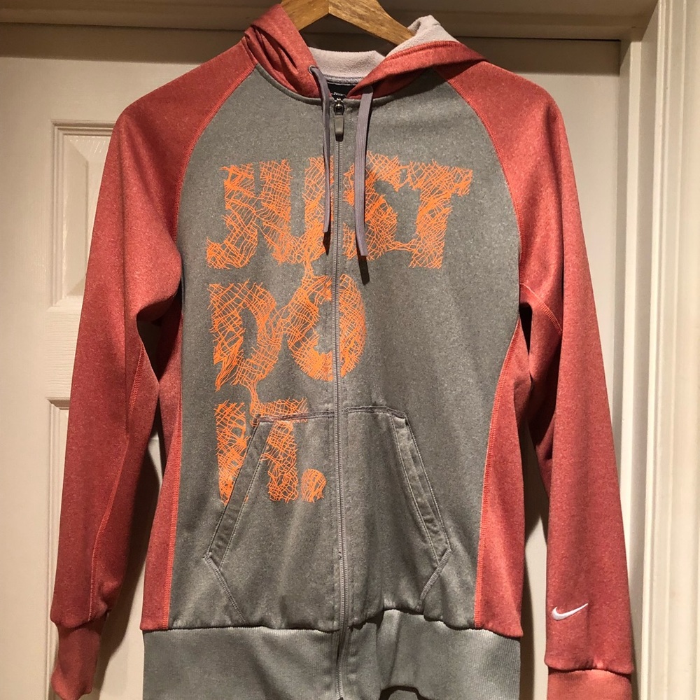 Zip up